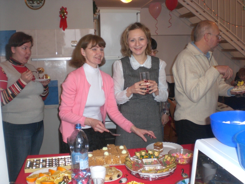 dessert table